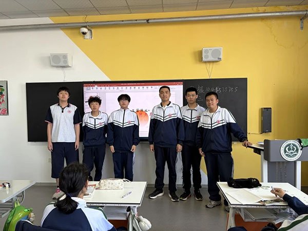 微信图片_2026-05-17_220916_522.jpg 四月书香满校园